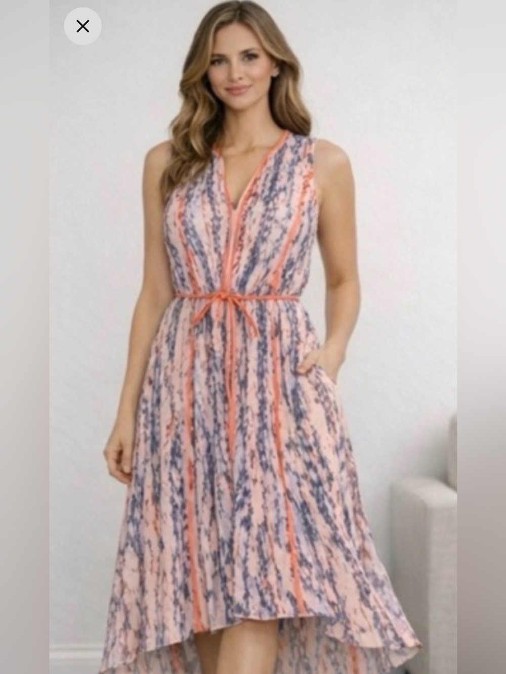 BCBG MaxAzria summer sleeveless silk dress with lining